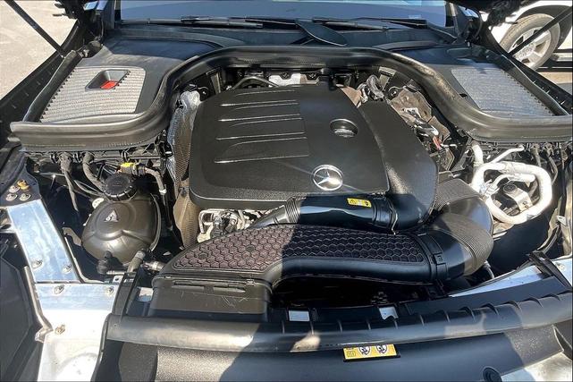 Photo of 2022 Black Mercedes-Benz GLC 300