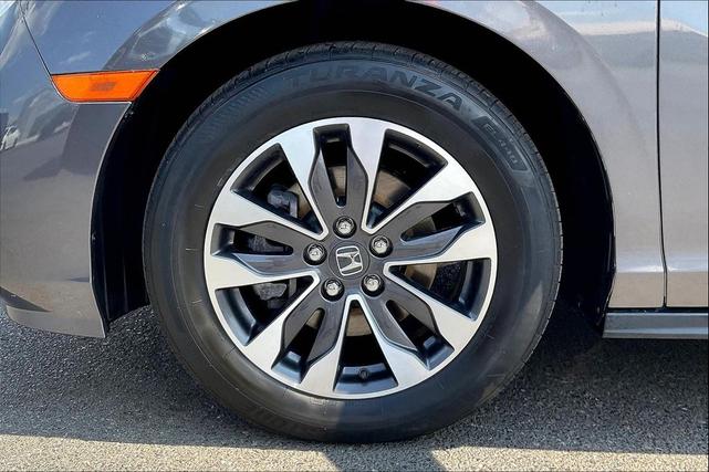 Photo of 2022 Modern Steel Metallic Honda Odyssey