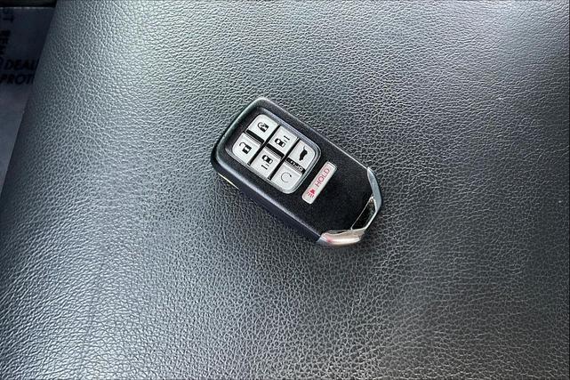 Photo of 2022 Modern Steel Metallic Honda Odyssey