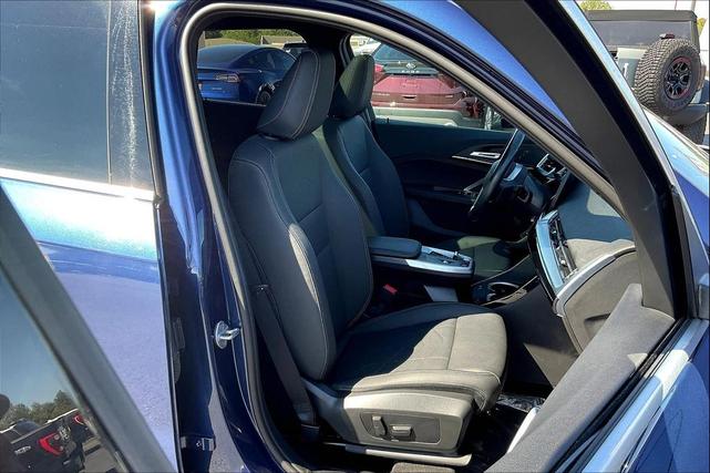 Photo of 2023 White BMW X1