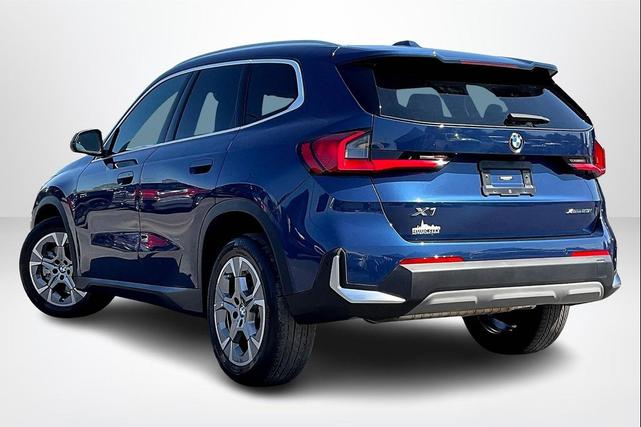 Photo of 2023 White BMW X1