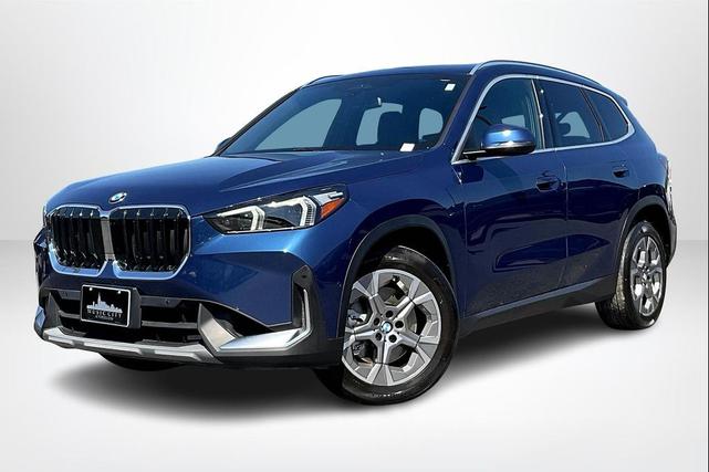 Photo of 2023 White BMW X1