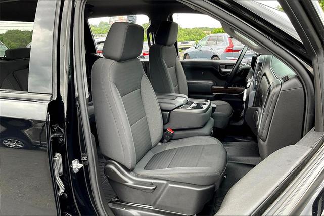 Photo of 2021 Black GMC Sierra 1500