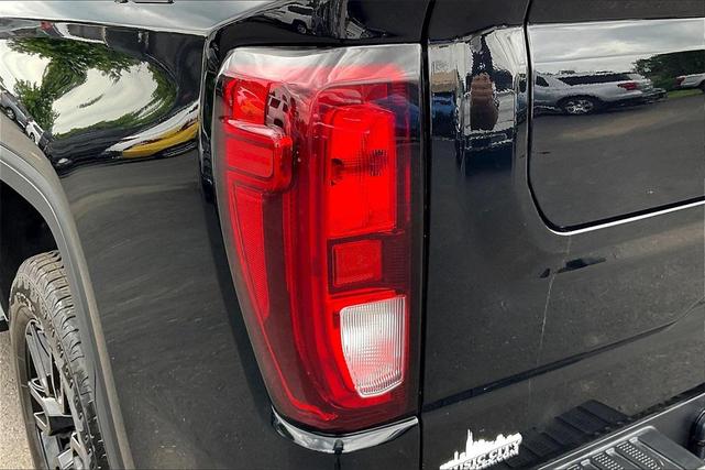 Photo of 2021 Black GMC Sierra 1500