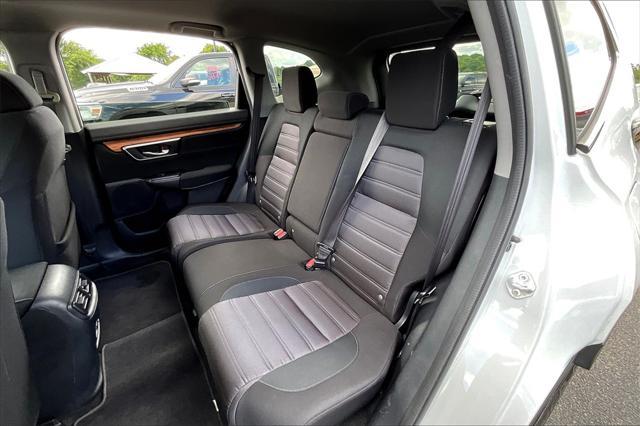 Photo of 2022 Platinum White Pearl Honda CR-V