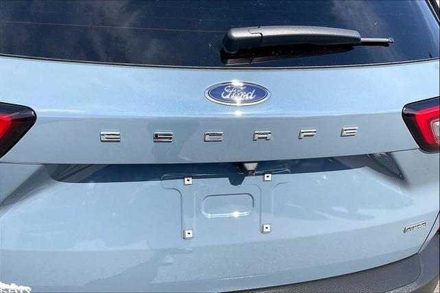 Photo of 2024 Vapor Blue Metallic Ford Escape PHEV