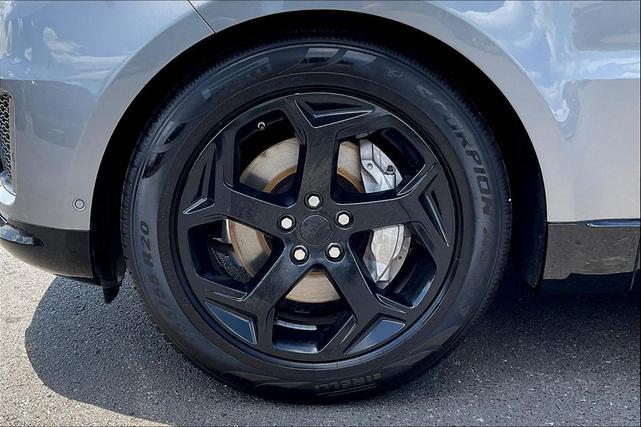 Photo of 2020 Eiger Grey Metallic Land Rover Range Rover Sport