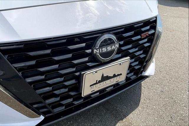 Photo of 2023 Gray Sky Pearl Nissan Altima