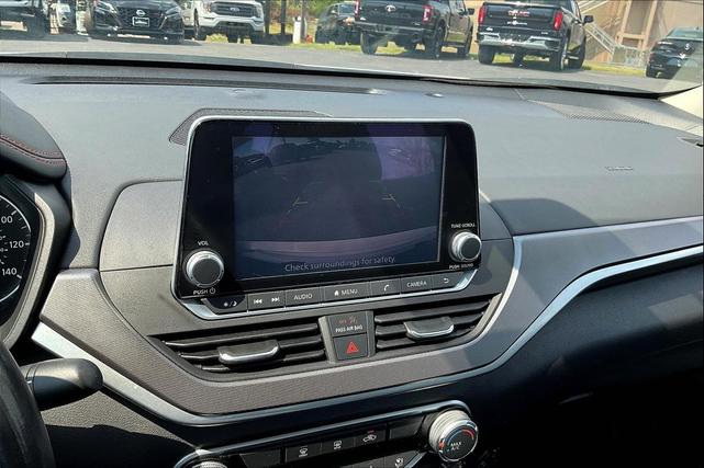 Photo of 2023 Gray Sky Pearl Nissan Altima