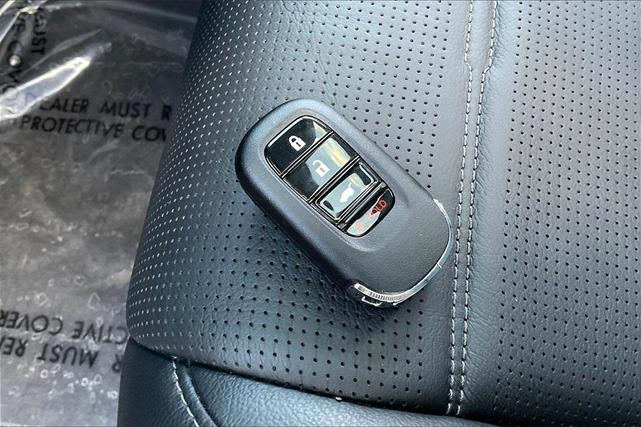 Photo of 2024 Crystal Black Pearl Honda CR-V