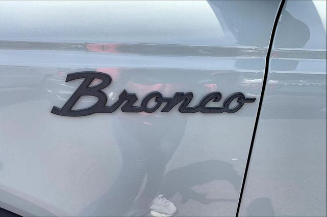 Photo of 2023 Cactus Gray Ford Bronco