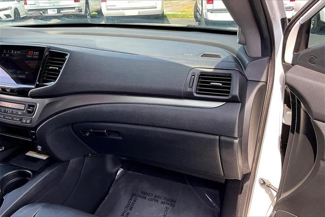 Photo of 2022 Platinum White Pearl Honda Pilot