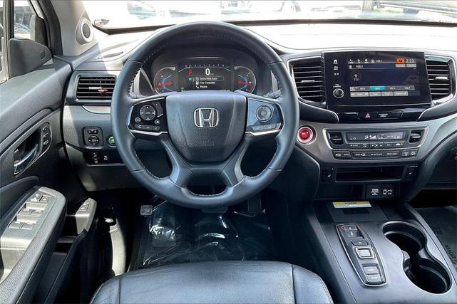 Photo of 2022 Platinum White Pearl Honda Pilot
