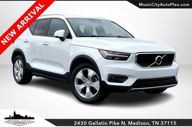 2022 Volvo XC40