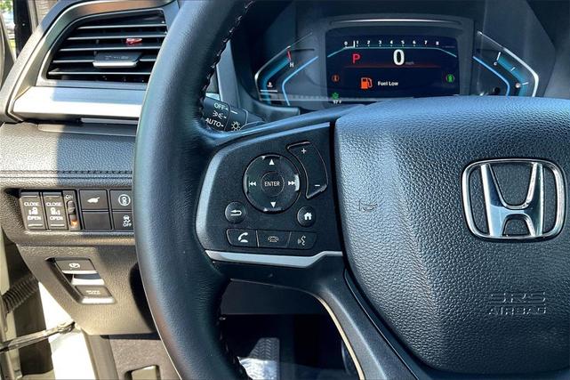 Photo of 2023 Platinum White Pearl Honda Odyssey