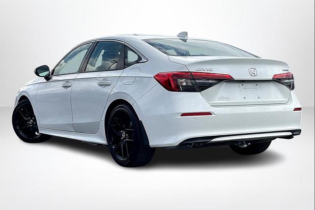 Photo of 2022 Platinum White Pearl Honda Civic