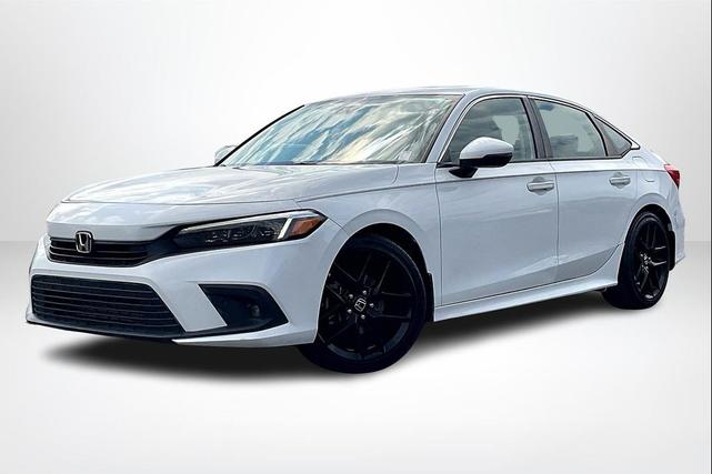 Photo of 2022 Platinum White Pearl Honda Civic