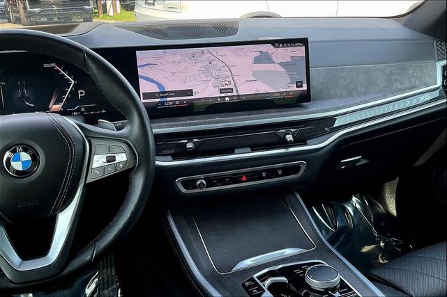 Photo of 2024 Black Sapphire Metallic BMW X5