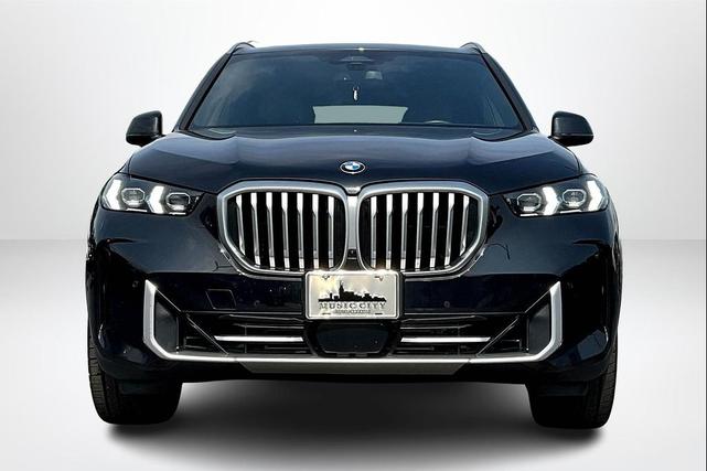 Photo of 2024 Black Sapphire Metallic BMW X5
