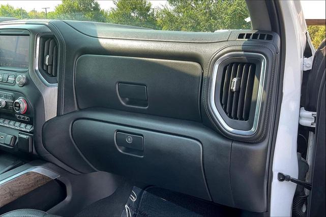 Photo of 2020 White Frost Tricoat GMC Sierra 1500