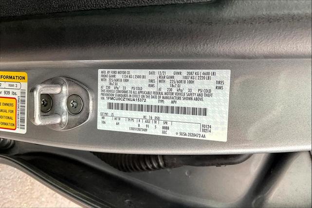 Photo of 2022 Iconic Silver Metallic Ford Escape