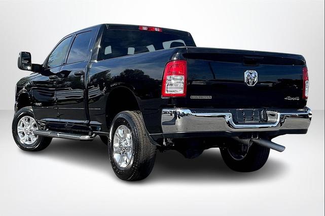 Photo of 2024 Diamond Black Crystal Pearlcoat RAM 2500