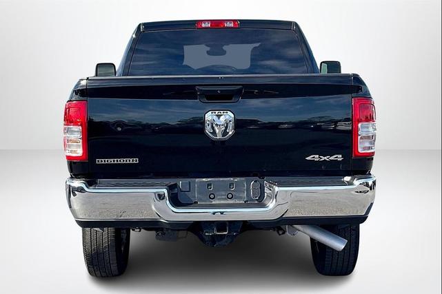 Photo of 2024 Diamond Black Crystal Pearlcoat RAM 2500
