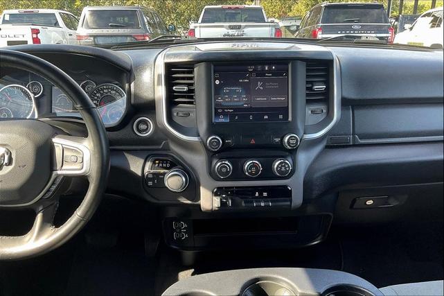Photo of 2024 Diamond Black Crystal Pearlcoat RAM 2500