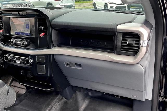 Photo of 2022 Blue Metallic Ford F-150