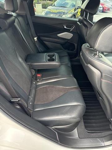 Photo of 2023 White Acura RDX