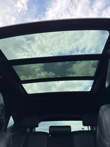 Photo of 2023 White Acura RDX