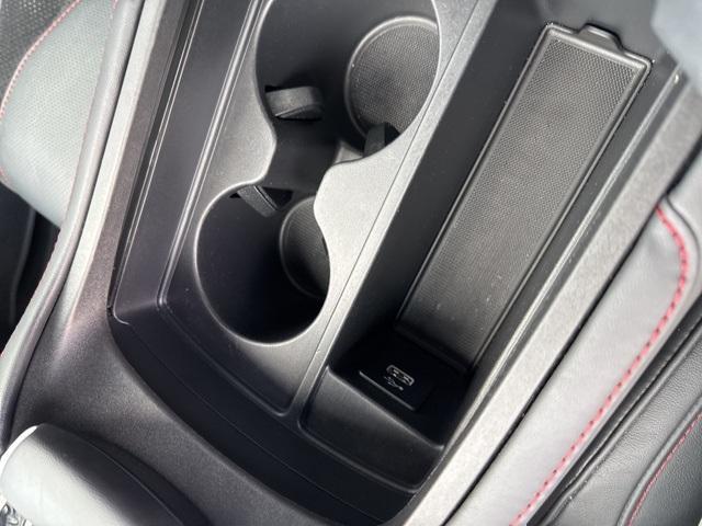 Photo of 2023 White Acura RDX