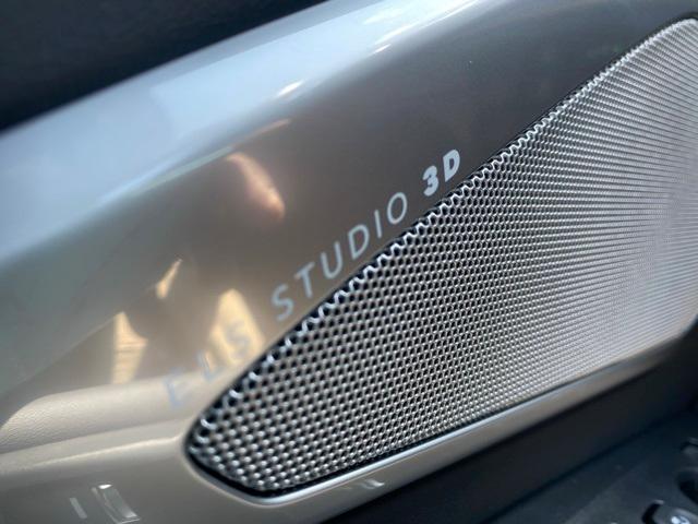 Photo of 2025 Blue Acura RDX