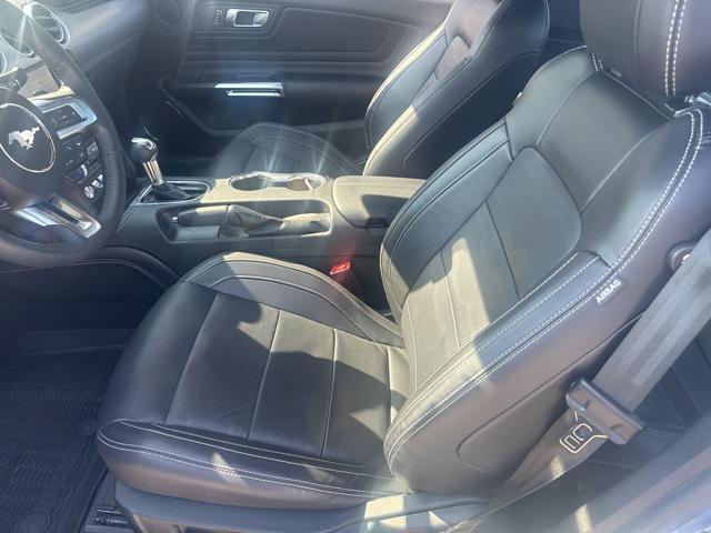 Photo of 2022 Brittany Blue Metallic Ford Mustang