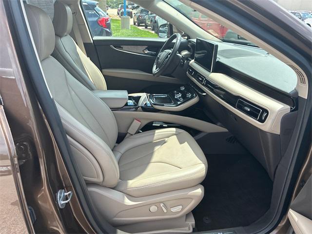Photo of 2022 Smoke Metallic Lincoln Nautilus