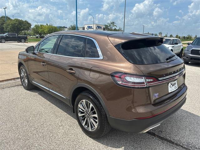 Photo of 2022 Smoke Metallic Lincoln Nautilus