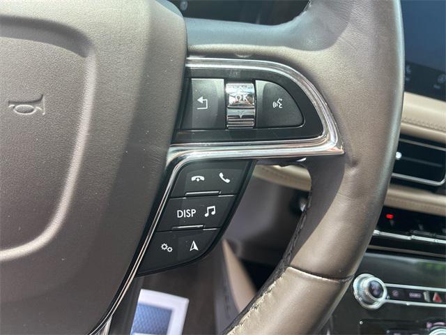 Photo of 2022 Smoke Metallic Lincoln Nautilus