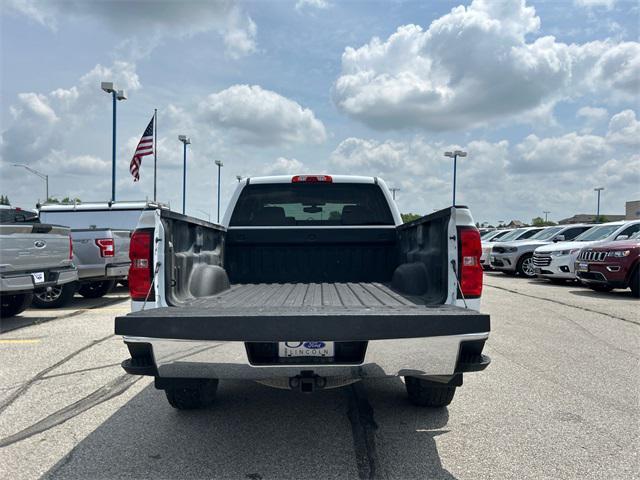 Photo of 2017 Summit White Chevrolet Silverado 1500