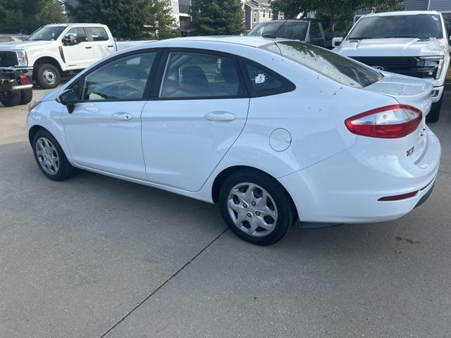Photo of 2015 Tuxedo Black Ford Fiesta