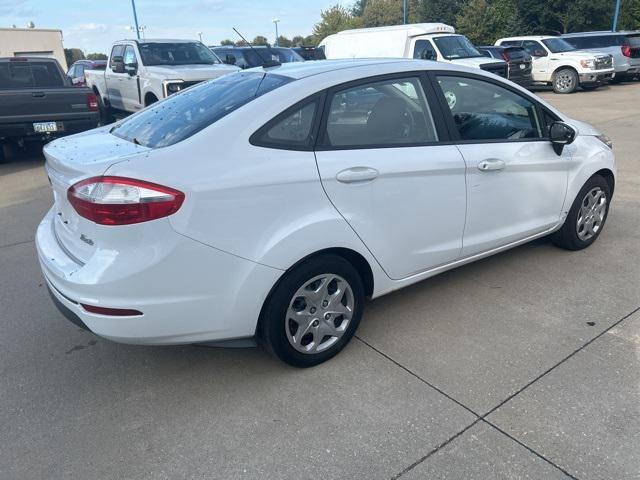 Photo of 2015 Tuxedo Black Ford Fiesta
