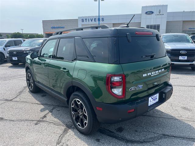 Photo of 2025 Eruption Green Metallic Ford Bronco Sport