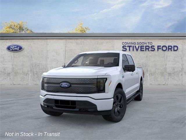 Photo of 2025 Oxford White Ford F-150 Lightning