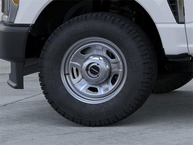 Photo of 2026 Oxford White Ford F-350