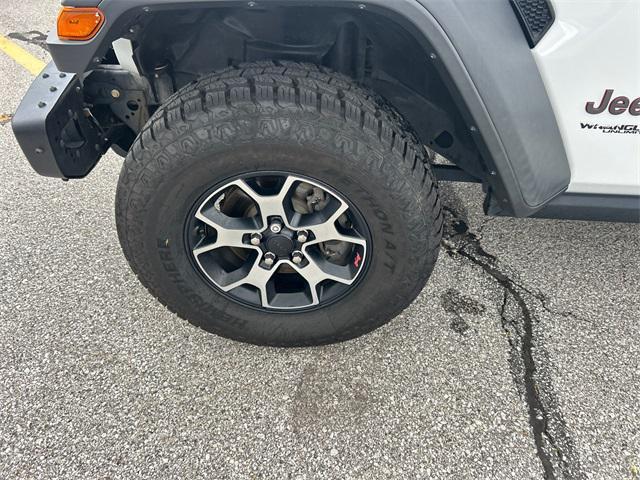 Photo of 2018 Bright White Clearcoat Jeep Wrangler Unlimited