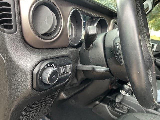 Photo of 2020 Black Clearcoat Jeep Wrangler Unlimited
