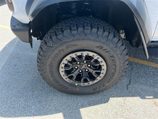 Photo of 2025 Oxford White Ford Bronco