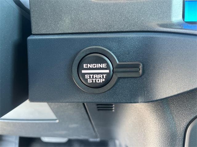 Photo of 2025 Oxford White Ford Bronco