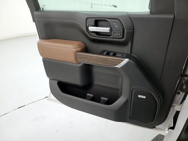 Photo of 2022 White Chevrolet Silverado 1500 Limited