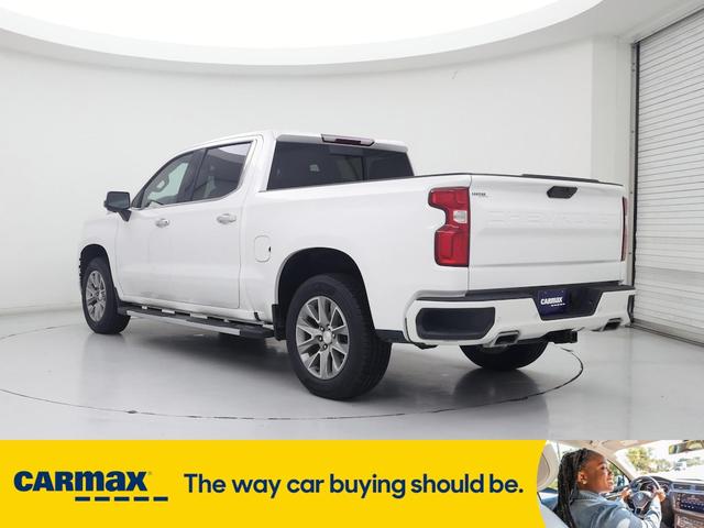 Photo of 2022 White Chevrolet Silverado 1500 Limited