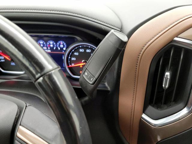 Photo of 2022 White Chevrolet Silverado 1500 Limited